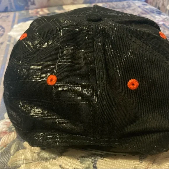 Bio world Nintendo snap back - Picture 3 of 4